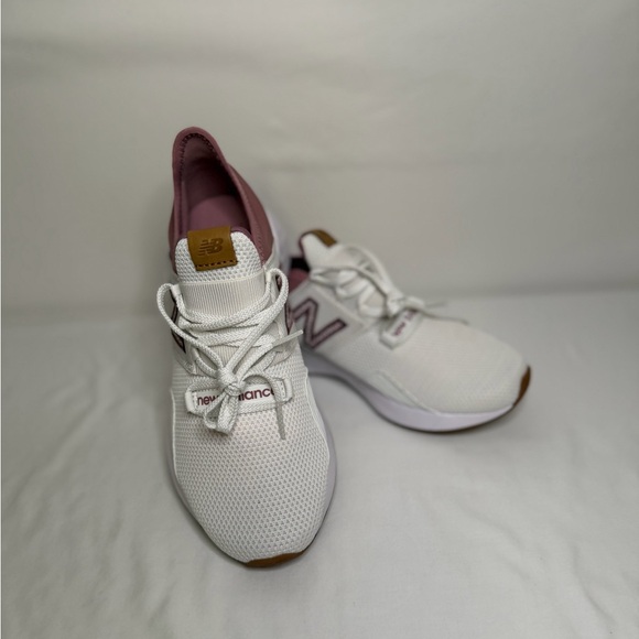 New Balance Women’s Running Shoe - Picture 4 of 9